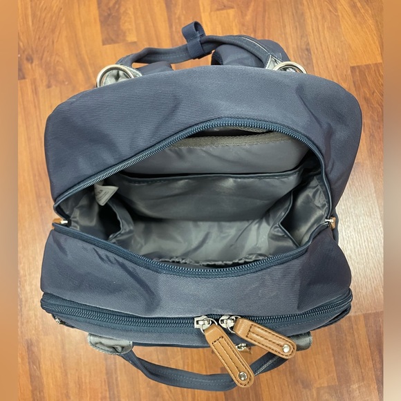 Ruvalino diaper bag. Lightly used. Navy blue with changing pad - Picture 12 of 13